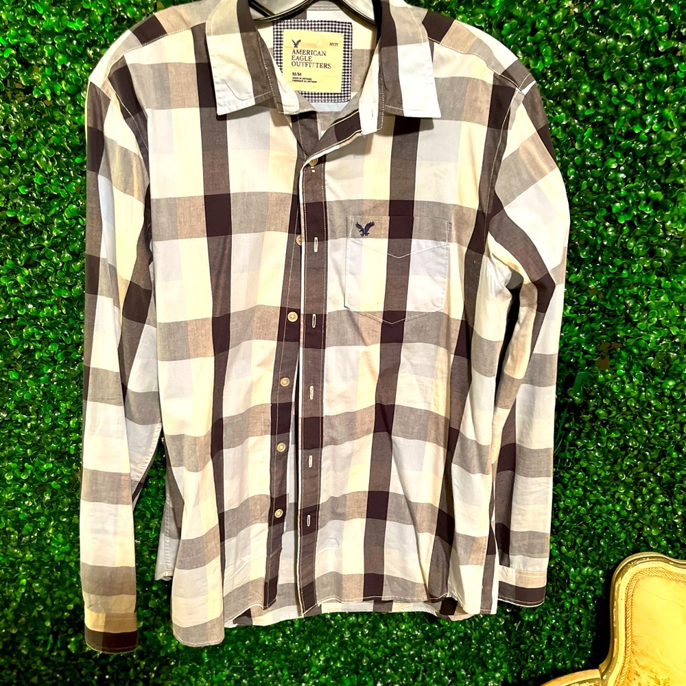 American Eagle casual Button Up